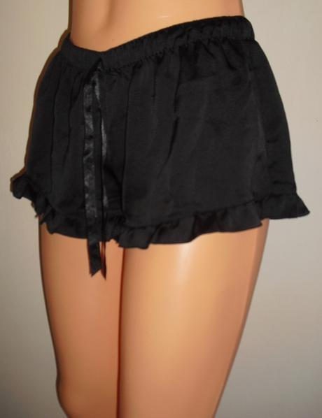 Krataskove volanikove nohavicky, h&m,s