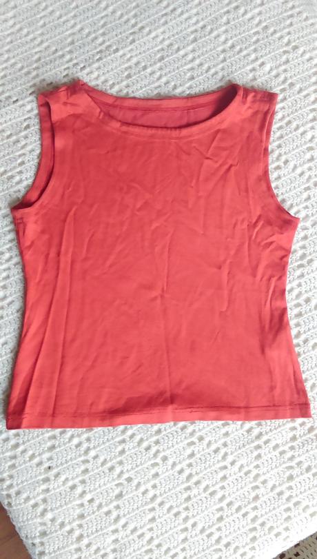 Top tehlovej farby, l