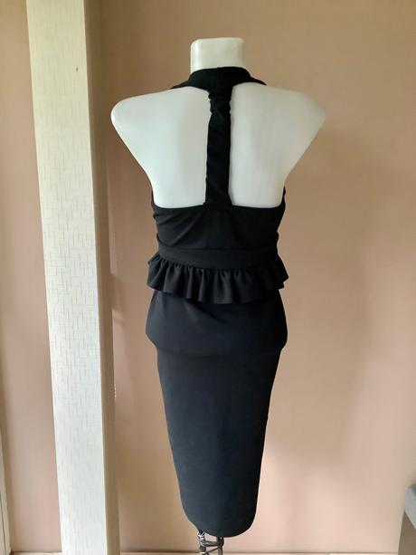 Krasne šaty/196a, 38