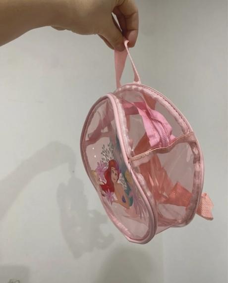 Ruksačik ariel, sinsay