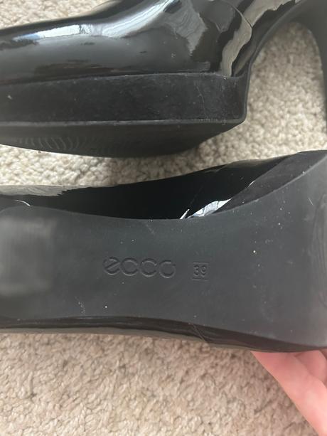 Lodičky ecco, ecco,39