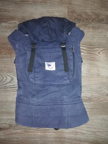 Ergonomický nosič, ergo baby
