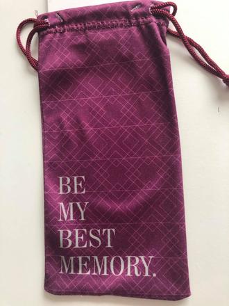 Puzdro z mikorvlakna na okuliare,