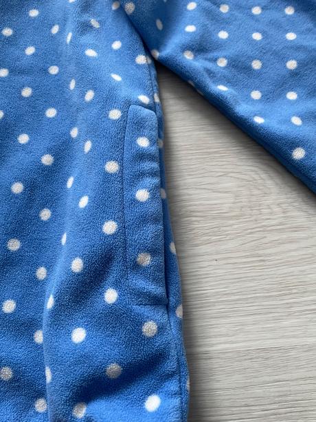 Modrá bodkovana mikina vel. 146/152, c&a,146