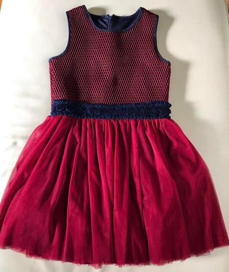 134/140 prilezitostne saty,9-10 r., 140