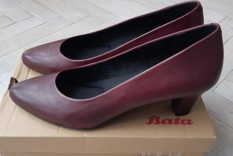 Kožené lodičky baťa - nové, baťa,41