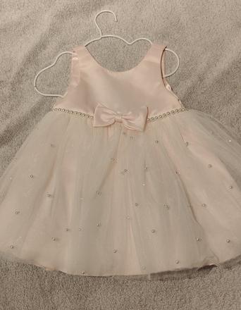 Spoločenské saty, 92