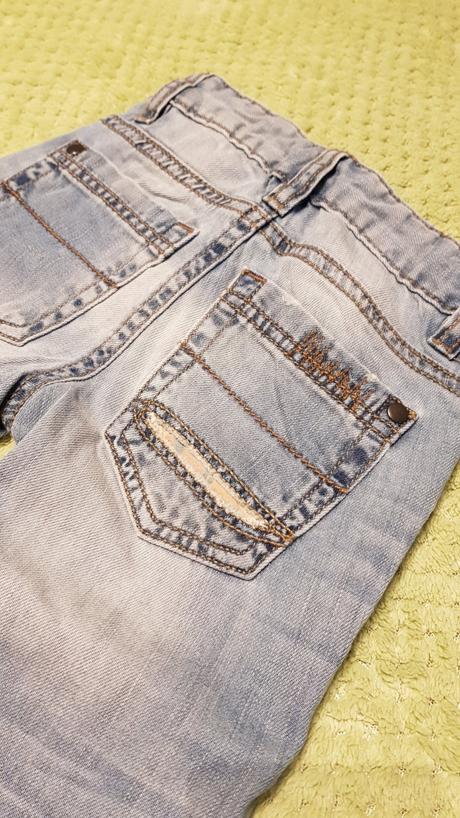 Benetton rifle pre maleho fesaka,vel.1-2roky, benetton,86