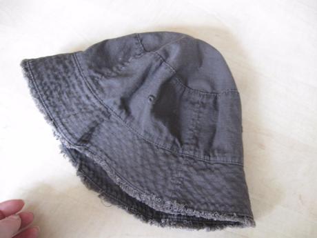 Chlapčenský klobúčik, 56