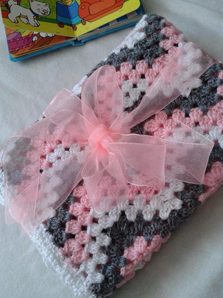 Hačkovaná detska deka, 