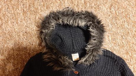 Sveter super s kozusinkou, 116