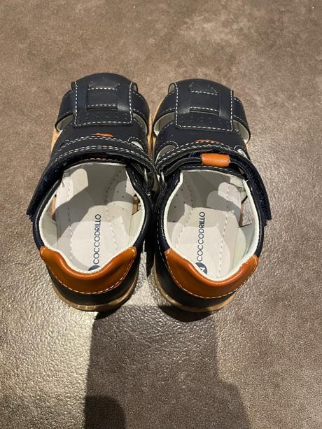 Sandale, coccodrillo,25