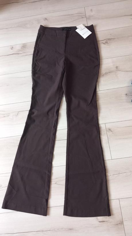 Predám nohavice nové s vysačkou velkosť 36, mohito,36