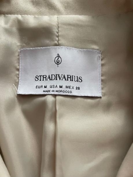 Predĺžené sako, stradivarius,m