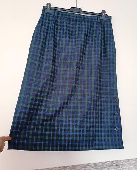 Teplá midi sukňa, xl