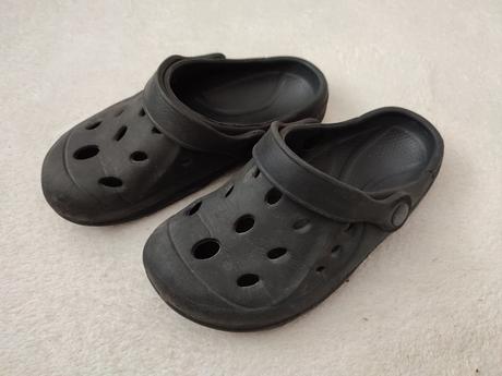 Šlapky- kroksy, 33