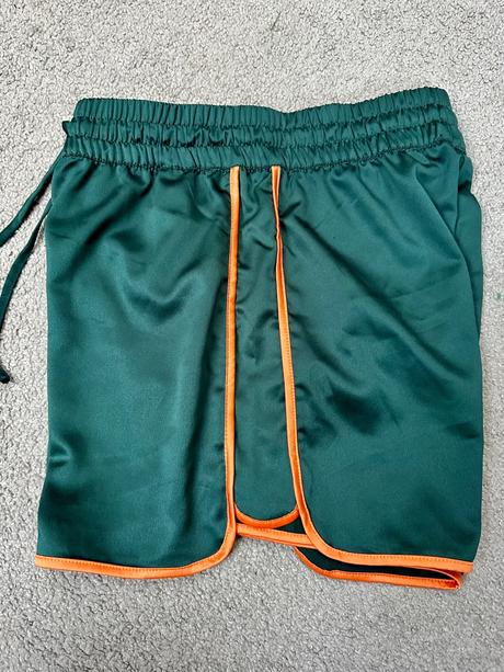 Kraťasy, reserved,s