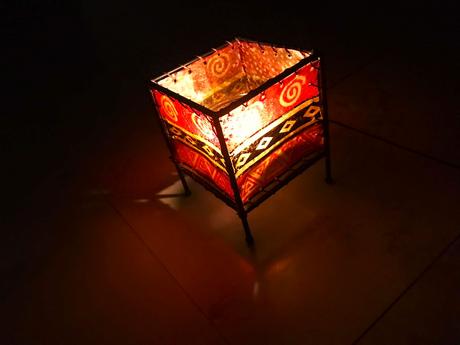 Orientálny svietnik,