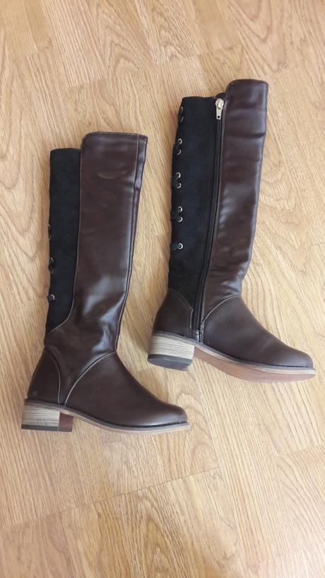 Čižmy river island, 28