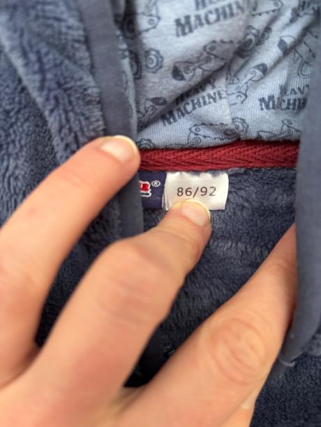 Hunata mikina, lupilu,86