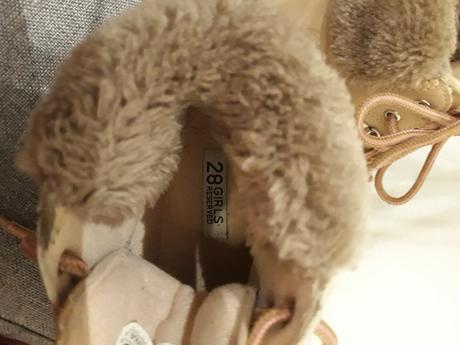 Topánky, reserved,28