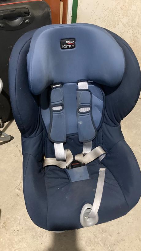 Autosedačka, britax