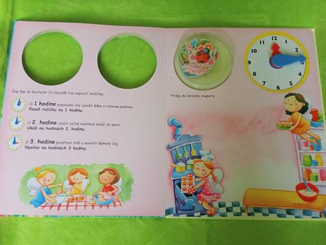 Kniha s magnetkami a hodinami, 