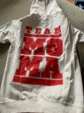 Dievcenska mikina- merch moma, 158