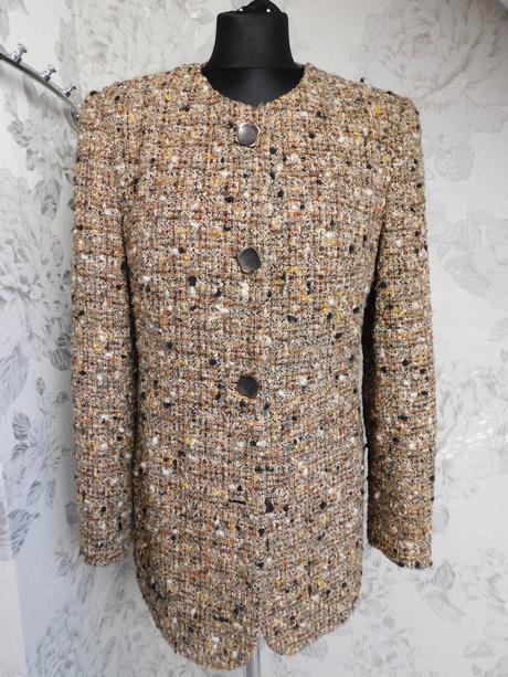 Damsky kvalitny blejzer/kabatik, 38