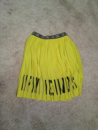 Skladaná sukňa, 140