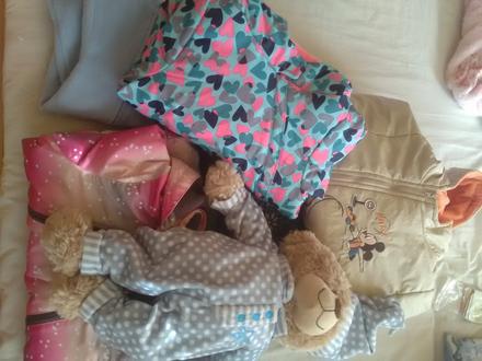 Rôzne kombinézy, disney,86