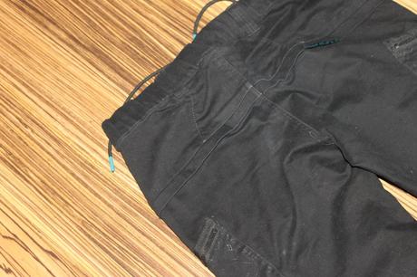 Slim fit nohavice cropp v. 30, 30