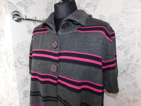 Damsky velmi pekny sveter/vesta, outfit,52