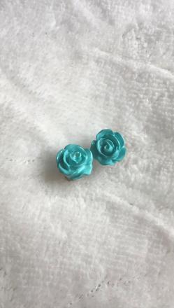 Náušnice ružičky, 