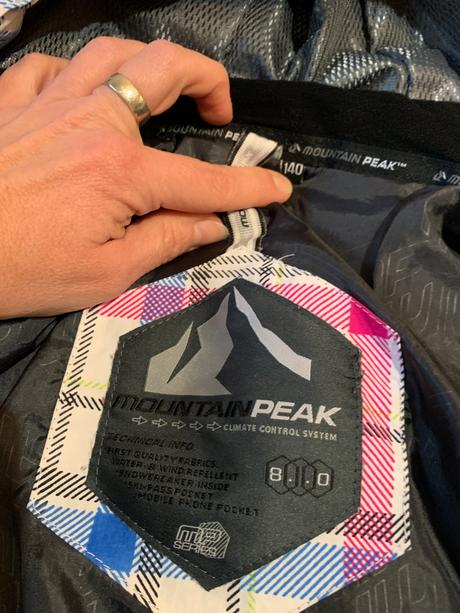 Lyžiarska vetrovka, 140