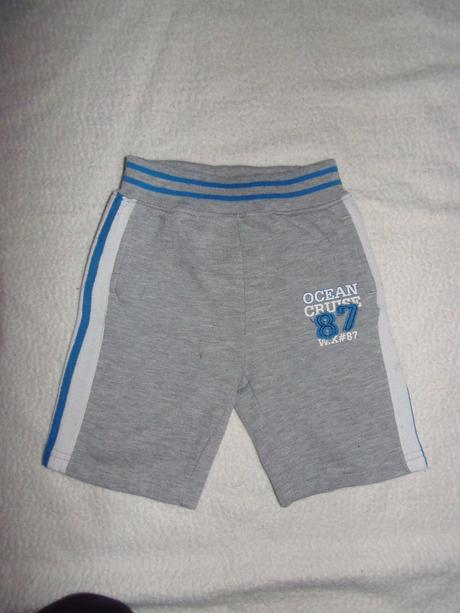 Kraťasy, topolino,92