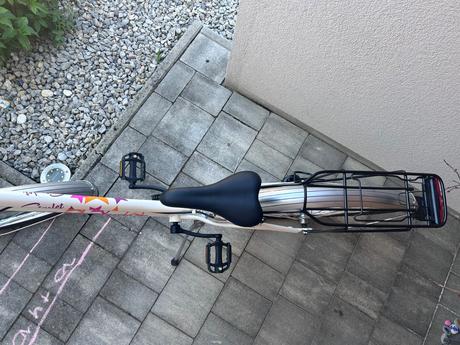 Dievcensky bicykel, 24