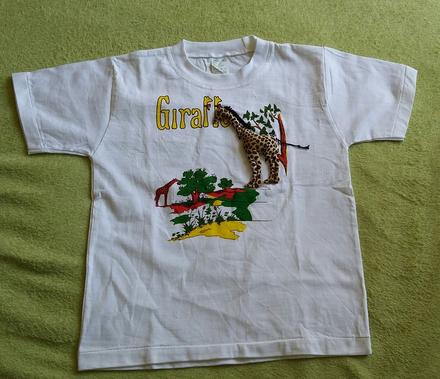 Tričko s 3d žirafou, 116