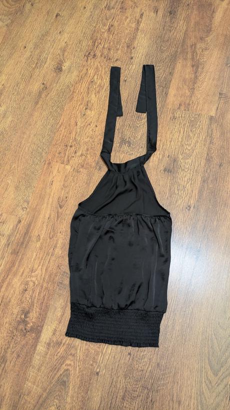 Top okolo krku, amisu,xs