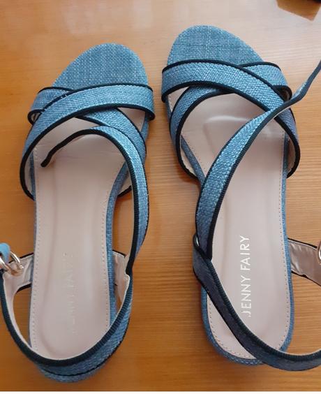 Dámske sandále, 37