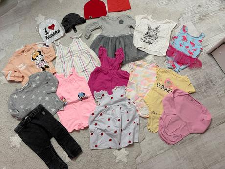 Balík oblečenia pre dievčatko veľkosť 80, 68–80