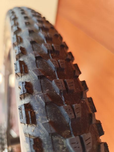 Predám bicykel trek marlin 7, 28