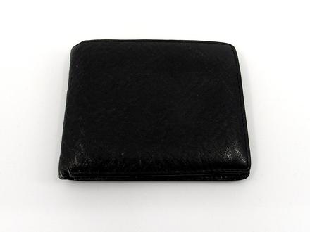 Kožená peňaženka s vyberateľným puzdrom,