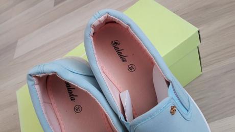 Dámske mokasíny, bledomodrej farby, balada,38