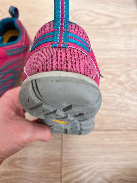 Tenisky keen cnx 34, top stav, keen,34