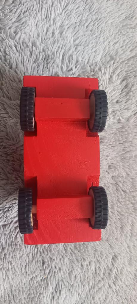 Drevené požiarnicke auto, 