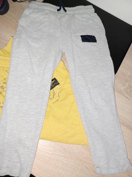 2x tepláčiky, pepco,116