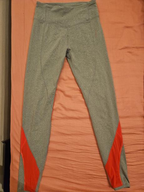Športové legíny bershka, bershka,xs
