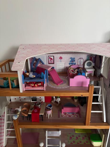 Detský drevený domček pre bábiky, 