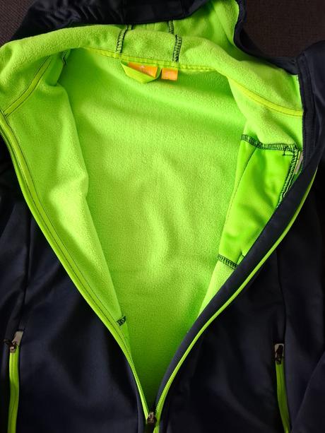 Softsheelová bunda, 146